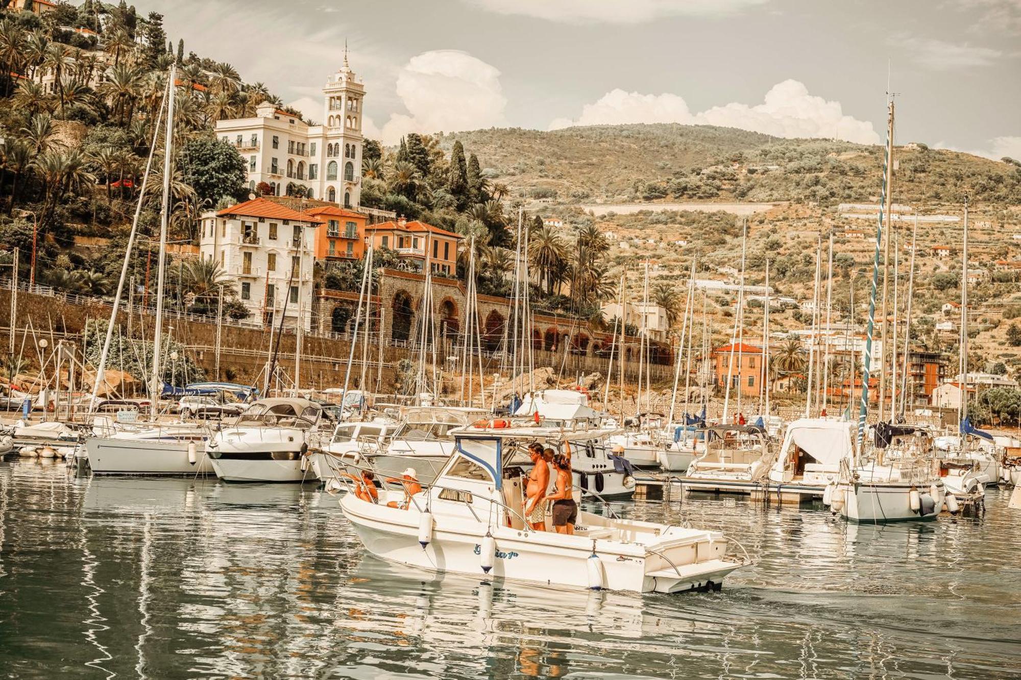 Residenza Villa Genua Бордихера Екстериор снимка